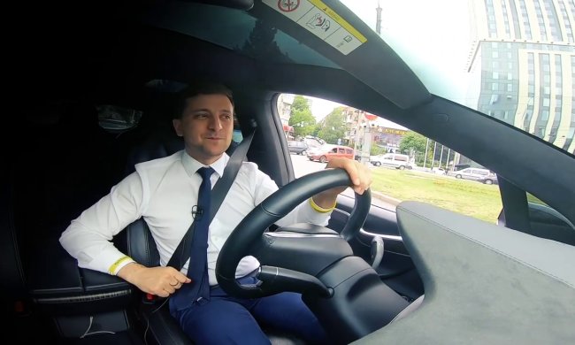 Одолжил: стало известно, откуда у Зеленского электрокара Tesla Model X