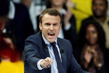 "Презираю, слабенький французик": слова Макрона разгневали украинцев, посол Франции уже на ковре в МИД