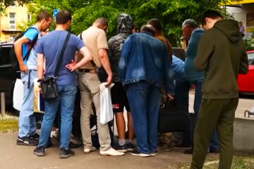 В ТЦК пояснили, кого можуть мобілізувати з 18 років. Фото: YouTube