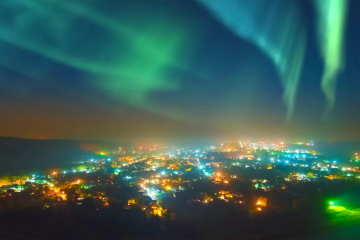 Метеозалежних українців попередили про магнітні бурі 12 жовтня. Фото: YouTube