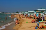 Плавать на матрасе запрещено: как в этом году Крым встречает туристов