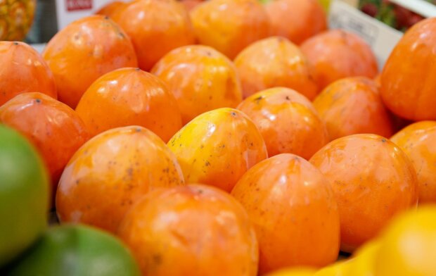 Беріть великі торби: всіх хто у Києві до неділі забезпечать продуктами – графіки на кожен день