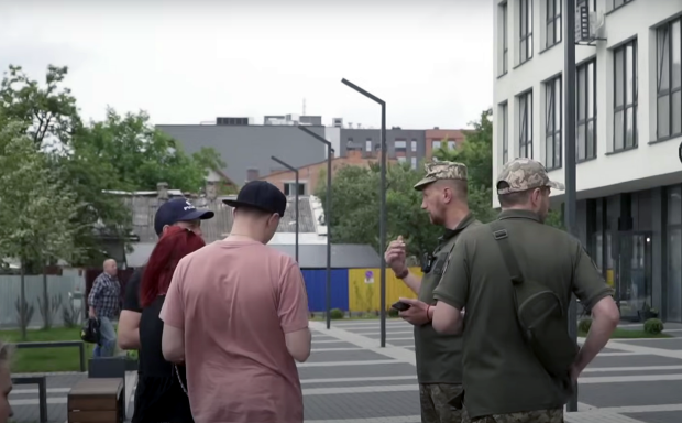 Украинцам станет сложнее получить отсрочку от мобилизации. Фото: YouTube