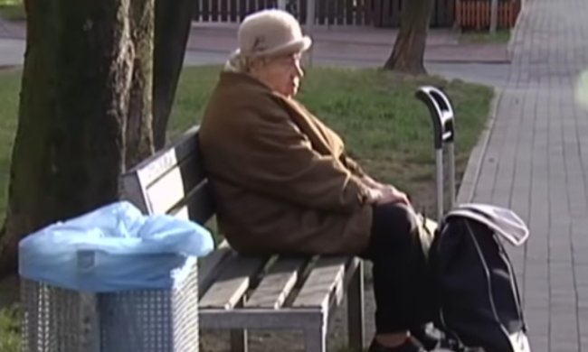 Пенсионерам добавят по 500 гривен, фото: скриншот с youtube