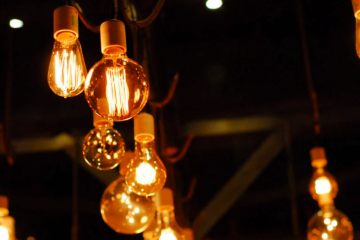 Как в Украине будут отключать электричество 1 ноября. Фото: YouTube