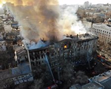 Пожар в Одессе: выживший студент показал украинцам, что творилось внутри здания (видео)