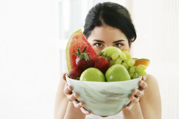 Употребление фруктов натощак: врачи рассказали о последствиях для организма