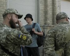 ТЦК, бронювання 25 річних. Фото: Telegram