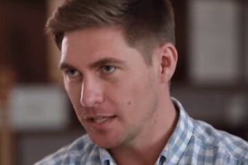 Телеведущий Владимир Остапчук поделился романтическим фото с любимой. Фото: скриншот YouTube