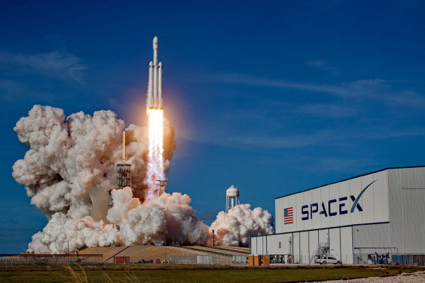 SpaceX запустит в космос самый дорогостоящий груз. Такого еще не было