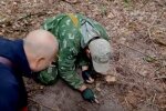 Набирал песок, а наткнулся на клад: на Житомирщине мужик случайно сделал "находку столетия"