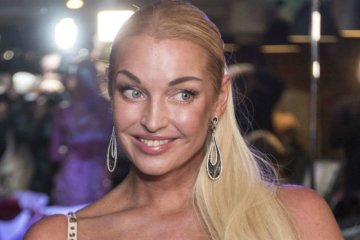 Анастасию Волочкову раскритиковали поклонники