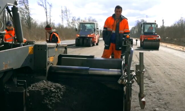 Ремонт дорог. Фото: YouTube, скрин