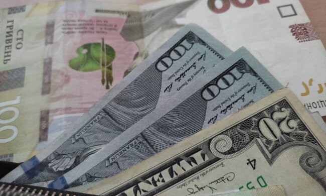 Валюта. Фото: скріншот YouTube-відео