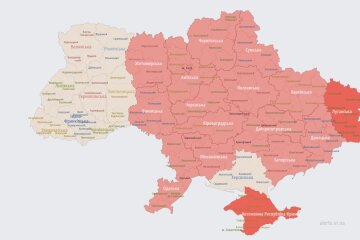 Карта тривог, сирена, война, укрытие. Фото: скриншот YouTube-видео