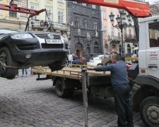 Как найти эвакуированное авто в Украине: нужен только смартфон и интернет