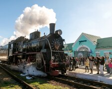 Паровоз на Гайворонській вузькоколійці