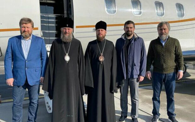 Делегація УПЦ вилетіла до Ізраїлю для доставки Благодатного вогню до України