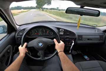 Вторинний авторинок. Фото: скріншот YouTube-відео.