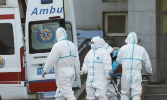 Резкий скачек, такого не было никогда: Киев трясет, до "красной зоны" осталось немного