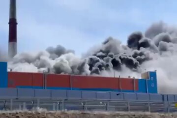 Пожар на Сахалинской ГРЭС-2. Фото: скриншотTelegram-видео