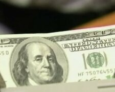Доллары. Деньги. Фото: скриншот Youtube