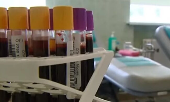 Людям с этой группой крови коронавирус не страшен. Фото: скриншот YouTube