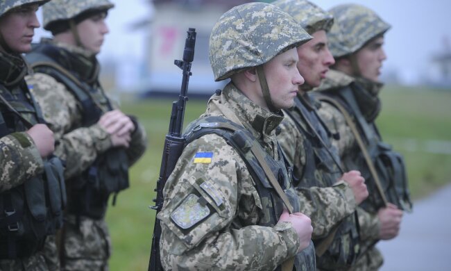 Молодых парней ловят в метро: военкомы вышли на охоту из-за недостачи в призыве (видео)