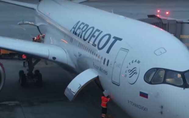 Российский самолет. Фото: скриншот YouTube