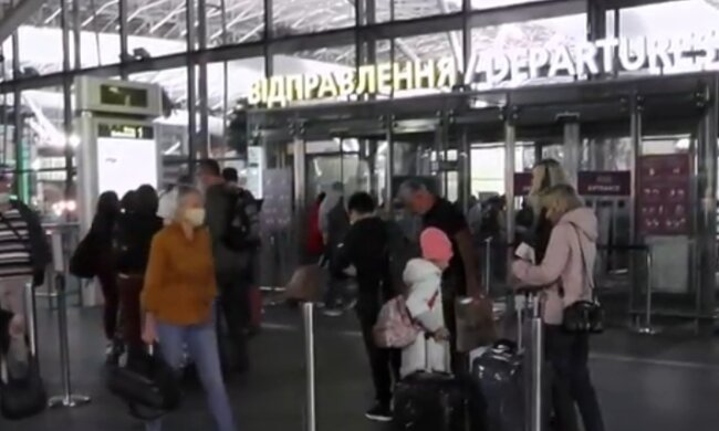 В МОЗ предоставили новый список "запрещенных" стран. Фото: скриншот YouTube-видео