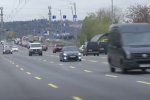 Украинским водителям разрешили не включать ближний свет при движении. Фото: скриншот YouTube