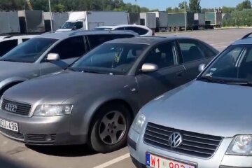 Розмитнення "євброблях" за пільговими тарифами: стало відомо, скільки насправді платять українці