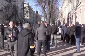 Мобилизация, скриншот из YouTube