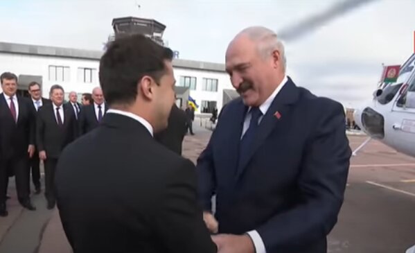 Владимир Зеленский и Александр Лукашенко. Фото: скриншот YouTube