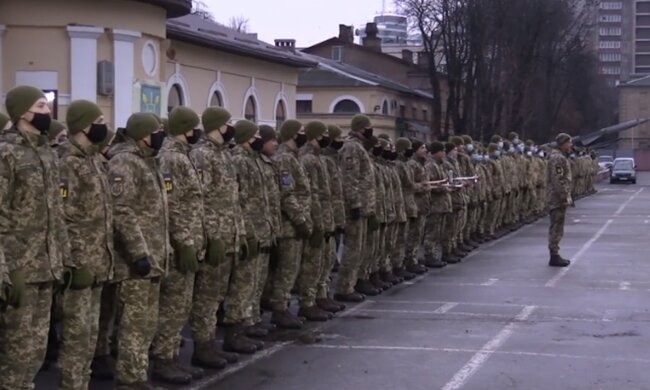 С 1 января некоторые категории военнослужащих будут получать премии в тройном размере