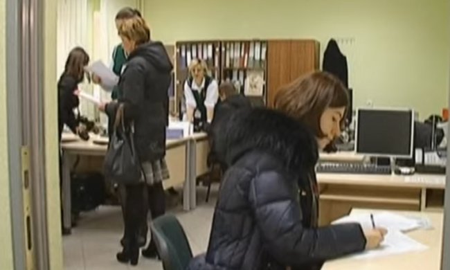 Налоговая сократила проверки. Фото: скриншот YouTube