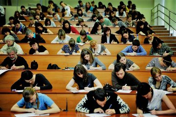 Студенты, фото reforms.censor.net