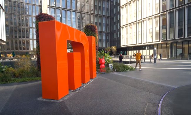 Xiaomi представила "умный" термометр, фото: скриншот с YouTube