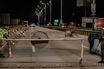 У Києві ухвалили рішення перекрити Південний міст - до чого готуються