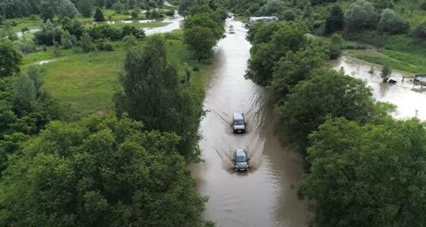 Потоп в Украине. Фото: скриншот Youtube