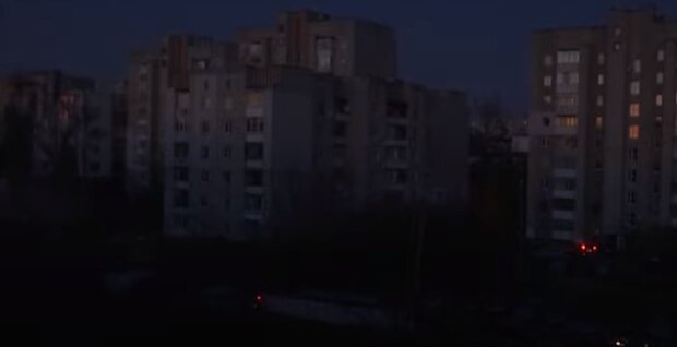 Веерные отключения электроэнергии в Украине. Фото: скриншот YouTube-видео