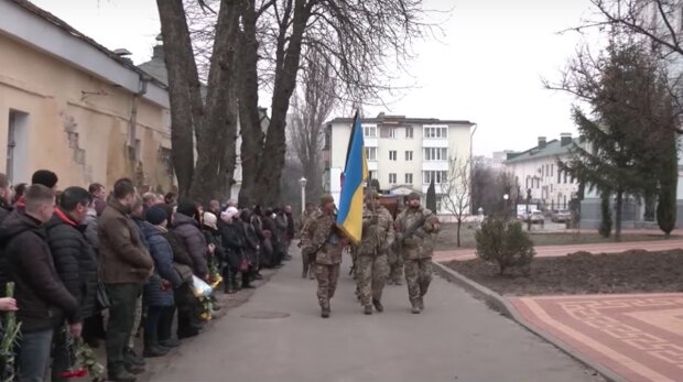 Прощання з захисником України. Фото: YouTube, скрін