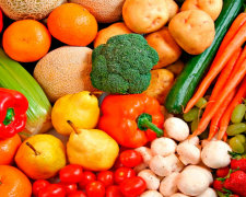 Цветные фрукты и овощи могут предотвратить возрастную катаракту