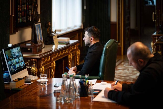 Прийнято термінове рішення щодо мобілізації: Зеленський затвердив нові правила, що буде