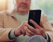 В Минцифры призвали украинцев сменить SIM-карты - иначе связи не будет