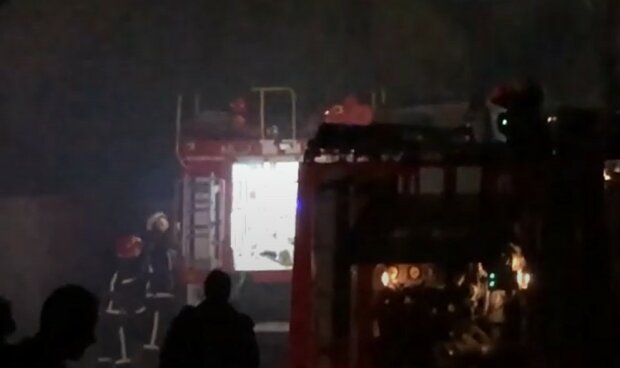 Пожар в Киеве. Фото: скриншот Youtube