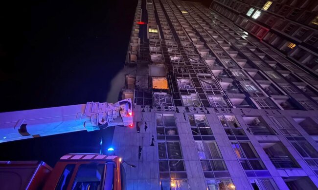 Ніч пекла у Києві: зруйновано висотки, багато загиблих, столиця без опалення - відео атаки