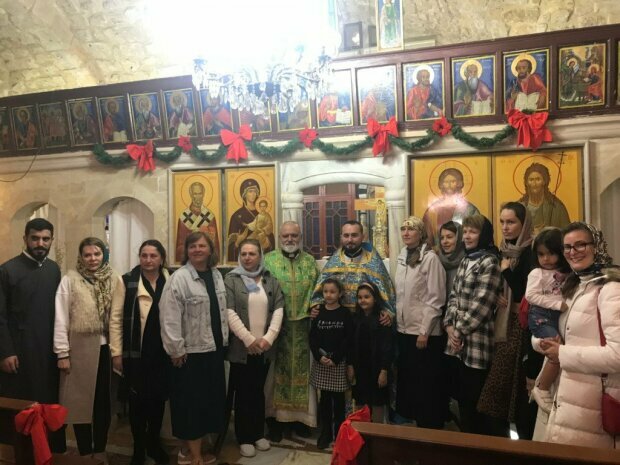 У Лівані священник УПЦ провів різдвяні богослужіння для української діаспори