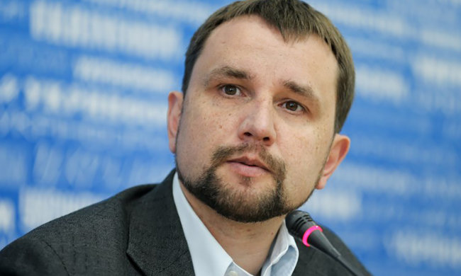 Вятрович напоследок оставил украинцам сюрприз: Известна судьба 8 Марта и 9 Мая - праздники или уже нет