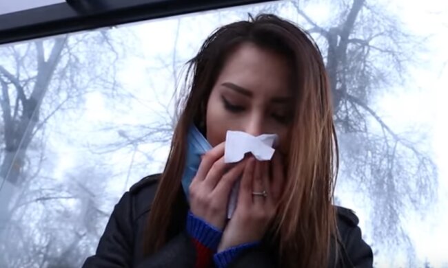 COVID-19 имеет симптомы "с подвохом". Фото: скрин YouTube